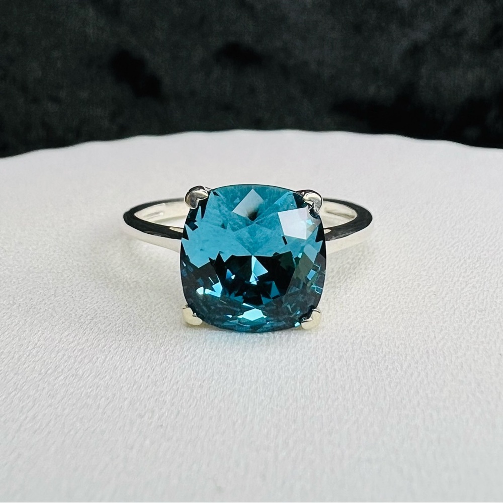 Sterling Silver Swarovski Crystal Ring